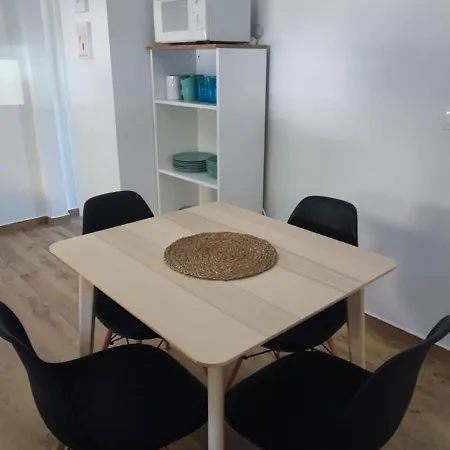 Lorys Apartament *