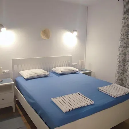 Lorys Gradac (Split-Dalmatia)