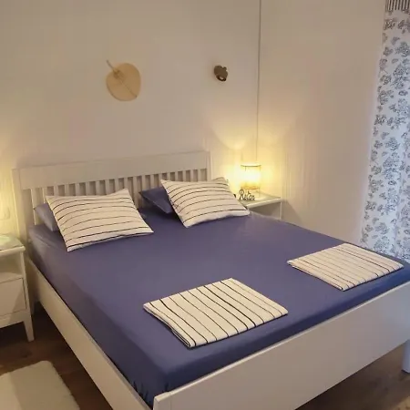 Lorys Apartament *